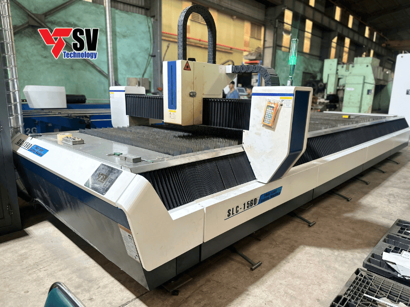 Máy cắt tấm laser fiber 3kW-1