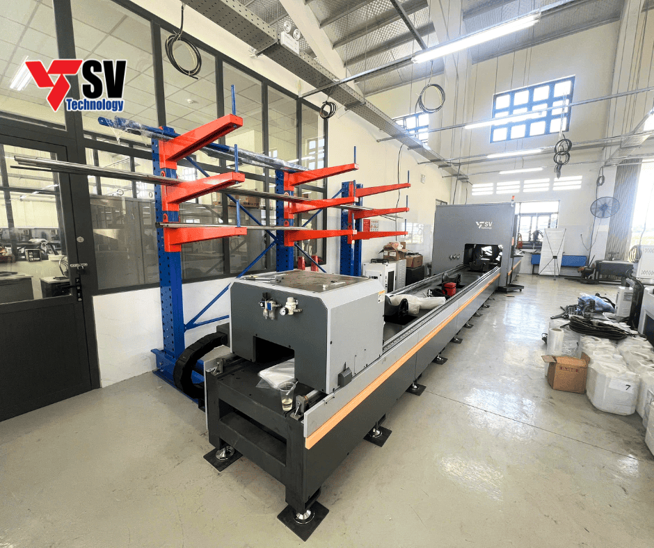 Bàn giao máy cắt ống laser 