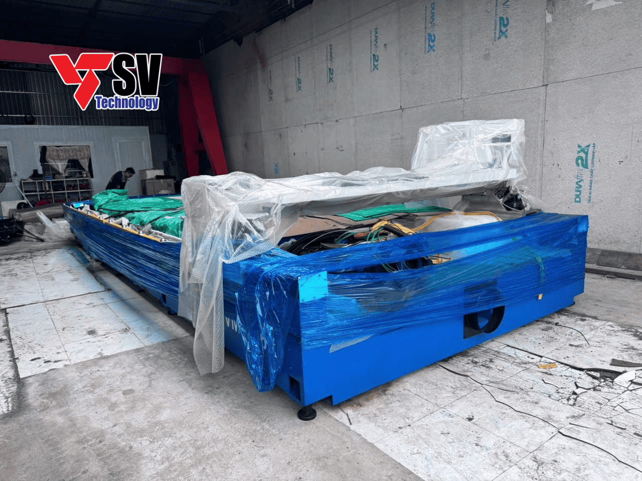 Sự kiện bàn giao máy cắt laser SVM-2060 với nguồn MAX 6kW tại Công ty TNHH MTV TM Ánh Ngọc 2