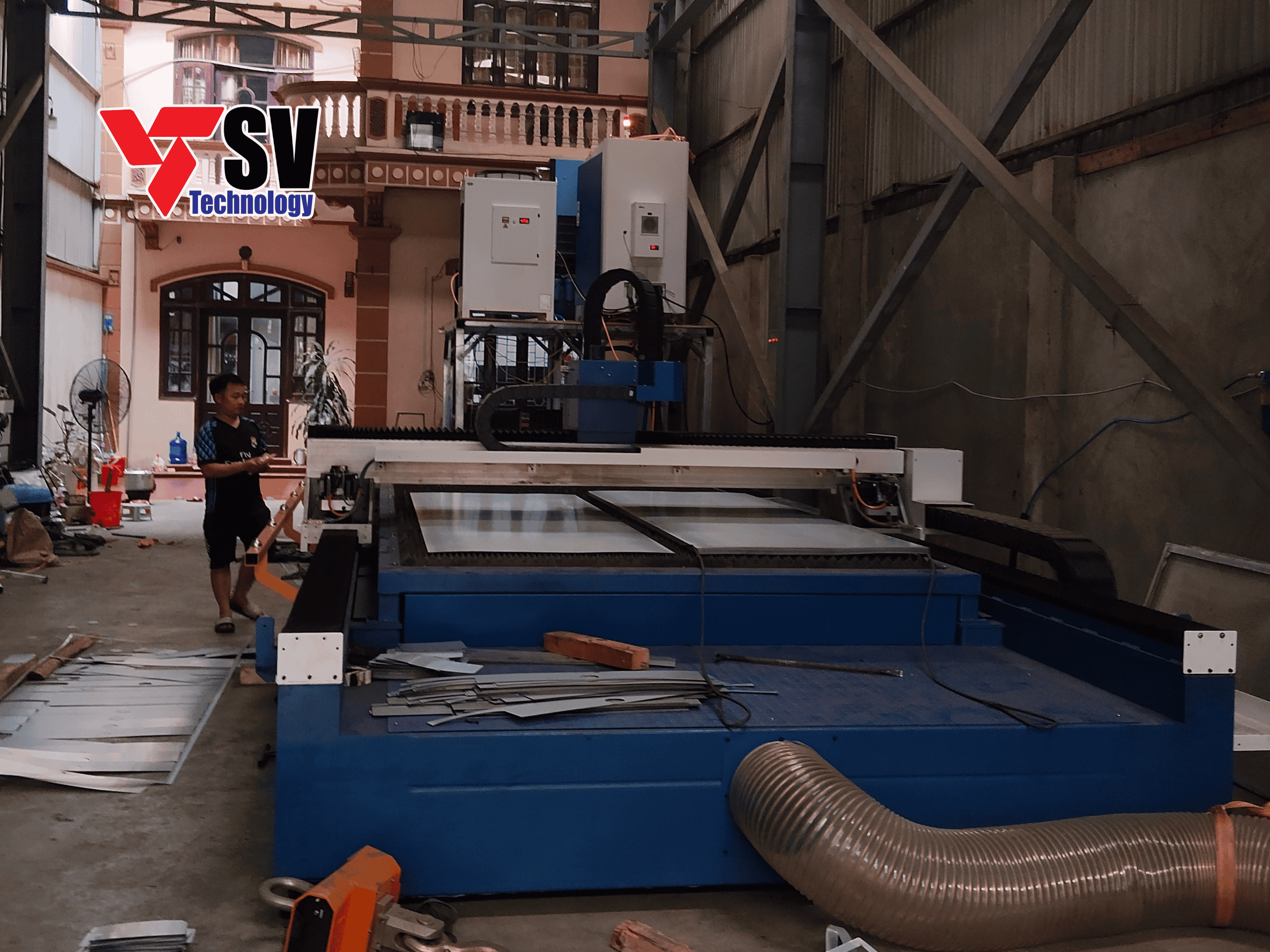 Máy cắt laser 12kW trong sản xuất kết cấu thép